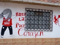 Mural - Graffiti - Pintadas - Mural de la Barra: La Guardia Albi Roja Sur &bull; Club: Independiente Santa Fe &bull; País: Colombia