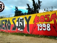 Mural - Graffiti - Pintada - Mural de la Barra: La Guardia Albi Roja Sur &bull; Club: Independiente Santa Fe