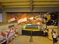 Mural - Graffiti - Pintadas - Mural de la Barra: La Guardia Albi Roja Sur &bull; Club: Independiente Santa Fe &bull; País: Colombia