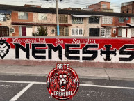 Mural - Graffiti - Pintadas - Mural de la Barra: La Guardia Albi Roja Sur &bull; Club: Independiente Santa Fe &bull; País: Colombia