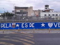 Mural - Graffiti - Pintada - Mural de la Barra: La Pandilla de Liniers • Club: Vélez Sarsfield