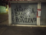 Mural - Graffiti - Pintada - "LA BANDA DEL MORELIA★LA FAMOSA BANDA DEL PONIENTE 1981" Mural de la Barra: Locura 81 &bull; Club: Monarcas Morelia