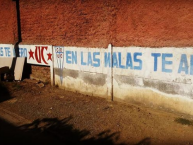 Mural - Graffiti - Pintada - Mural de la Barra: Los Cruzados • Club: Universidad Católica