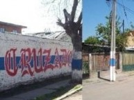 Mural - Graffiti - Pintada - Mural de la Barra: Los Cruzados • Club: Universidad Católica