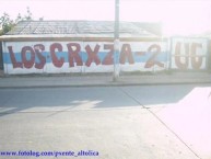 Mural - Graffiti - Pintada - Mural de la Barra: Los Cruzados &bull; Club: Universidad Católica