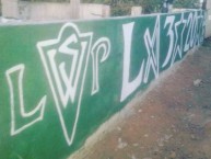 Mural - Graffiti - Pintada - Mural de la Barra: Los Panzers • Club: Santiago Wanderers