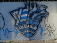 Mural - Graffiti - Pintadas - "Cerro mi pasion, locura de mi corazón!" Mural de la Barra: Los Villeros &bull; Club: Cerro &bull; País: Uruguay