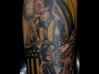 Tattoo - Tatuaje - tatuagem - Tatuaje de la Barra: Barra Amsterdam • Club: Peñarol