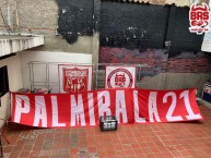 Trapo - Bandeira - Faixa - Telón - Trapo de la Barra: Baron Rojo Sur • Club: América de Cáli