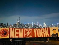 Trapo - Bandeira - Faixa - Telón - Trapo de la Barra: Baron Rojo Sur • Club: América de Cáli