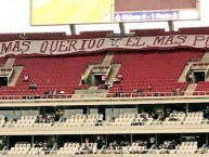 Trapo - Bandeira - Faixa - Telón - "El mas querido, el mas popular" Trapo de la Barra: Barra Insurgencia • Club: Chivas Guadalajara