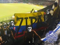 Trapo - Bandeira - Faixa - Telón - Trapo de la Barra: Comandos Azules • Club: Millonarios • País: Colombia