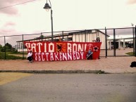 Trapo - Bandeira - Faixa - Telón - Trapo de la Barra: Disturbio Rojo Bogotá • Club: América de Cáli