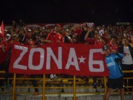 Trapo - Bandeira - Faixa - Telón - Trapo de la Barra: Disturbio Rojo Bogotá • Club: América de Cáli • País: Colombia