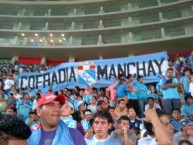 Trapo - Bandeira - Faixa - Telón - "La Cofradia Manchay - Cono Este" Trapo de la Barra: Extremo Celeste • Club: Sporting Cristal