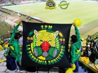 Trapo - Bandeira - Faixa - Telón - Trapo de la Barra: Fortaleza Leoparda Sur • Club: Atlético Bucaramanga