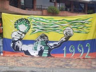 Trapo - Bandeira - Faixa - Telón - Trapo de la Barra: Frente Radical Verdiblanco • Club: Deportivo Cali