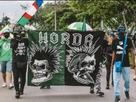 Trapo - Bandeira - Faixa - Telón - Trapo de la Barra: Frente Radical Verdiblanco • Club: Deportivo Cali