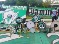 Trapo - Bandeira - Faixa - Telón - Trapo de la Barra: Frente Radical Verdiblanco • Club: Deportivo Cali