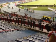 Trapo - Bandeira - Faixa - Telón - Trapo de la Barra: Frente Rojiblanco Sur • Club: Junior de Barranquilla • País: Colombia