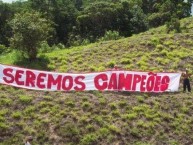 Trapo - Bandeira - Faixa - Telón - "Seremos campeÃµes" Trapo de la Barra: Guarda Popular • Club: Internacional • País: Brasil