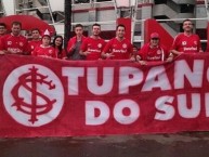 Trapo - Bandeira - Faixa - Telón - Trapo de la Barra: Guarda Popular • Club: Internacional