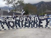 Trapo - Bandeira - Faixa - Telón - "Barrio de los MEZKALEROS de SAN PEDRO" Trapo de la Barra: La Adicción • Club: Monterrey • País: México