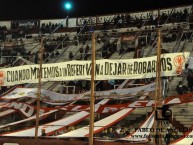 Trapo - Bandeira - Faixa - Telón - "Cuando matemos a un referí van a dejar de robarnos" Trapo de la Barra: La Banda de la Quema • Club: Huracán