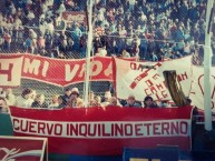 Trapo - Bandeira - Faixa - Telón - "Cuervo inquilino eterno" Trapo de la Barra: La Banda de la Quema • Club: Huracán