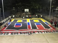 Trapo - Bandeira - Faixa - Telón - "Telón de la filial Buenos Aires" Trapo de la Barra: La Banda de Los Kuervos &bull; Club: Junior de Barranquilla