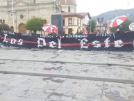 Trapo - Bandeira - Faixa - Telón - "Trapo De Los Del Este Facción De La Banda Del Basurero" Trapo de la Barra: La Banda del Basurero • Club: Deportivo Municipal