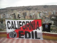 Trapo - Bandeira - Faixa - Telón - "TRAPO CALIFORNIA EDIL" Trapo de la Barra: La Banda del Basurero • Club: Deportivo Municipal