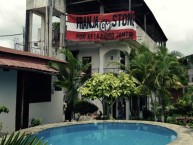 Trapo - Bandeira - Faixa - Telón - Trapo de la Barra: La Banda del Basurero • Club: Deportivo Municipal