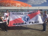 Trapo - Bandeira - Faixa - Telón - Trapo de la Barra: La Banda del Basurero • Club: Deportivo Municipal