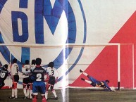 Trapo - Bandeira - Faixa - Telón - Trapo de la Barra: La Banda del Basurero • Club: Deportivo Municipal • País: Peru