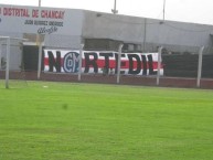 Trapo - Bandeira - Faixa - Telón - Trapo de la Barra: La Banda del Basurero • Club: Deportivo Municipal