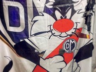 Trapo - Bandeira - Faixa - Telón - Trapo de la Barra: La Banda del Basurero • Club: Deportivo Municipal