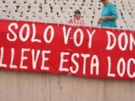 Trapo - Bandeira - Faixa - Telón - "YO SOLO VOY DONDE ME LLEVE ESTA LOCURA" Trapo de la Barra: La Barra del Rojo • Club: Independiente • País: Argentina