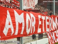 Trapo - Bandeira - Faixa - Telón - "Amor eterno" Trapo de la Barra: La Barra del Rojo • Club: Independiente • País: Argentina