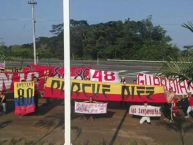 Trapo - Bandeira - Faixa - Telón - Trapo de la Barra: La Guardia Albi Roja Sur • Club: Independiente Santa Fe