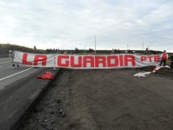 Trapo - Bandeira - Faixa - Telón - Trapo de la Barra: La Guardia Albi Roja Sur • Club: Independiente Santa Fe • País: Colombia