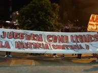 Trapo - Bandeira - Faixa - Telón - Trapo de la Barra: La Guardia Albi Roja Sur • Club: Independiente Santa Fe • País: Colombia