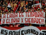 Trapo - Bandeira - Faixa - Telón - Trapo de la Barra: La Guardia Albi Roja Sur • Club: Independiente Santa Fe • País: Colombia