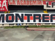 Trapo - Bandeira - Faixa - Telón - Trapo de la Barra: La Guardia Albi Roja Sur • Club: Independiente Santa Fe • País: Colombia