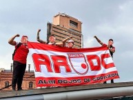 Trapo - Bandeira - Faixa - Telón - Trapo de la Barra: La Guardia Albi Roja Sur • Club: Independiente Santa Fe