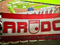 Trapo - Bandeira - Faixa - Telón - "ALBI-ROJOS DE CORAZÓN" Trapo de la Barra: La Guardia Albi Roja Sur • Club: Independiente Santa Fe • País: Colombia