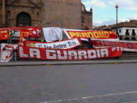 Trapo - Bandeira - Faixa - Telón - Trapo de la Barra: La Guardia Albi Roja Sur &bull; Club: Independiente Santa Fe &bull; País: Colombia