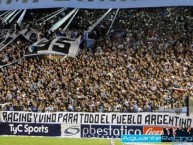 Trapo - Bandeira - Faixa - Telón - "Racing y vino para todo el pueblo Argentino" Trapo de la Barra: La Guardia Imperial • Club: Racing Club