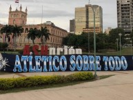 Trapo - Bandeira - Faixa - Telón - Trapo de la Barra: La Inimitable • Club: Atlético Tucumán