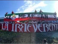 Trapo - Bandeira - Faixa - Telón - Trapo de la Barra: La Irreverente • Club: Chivas Guadalajara